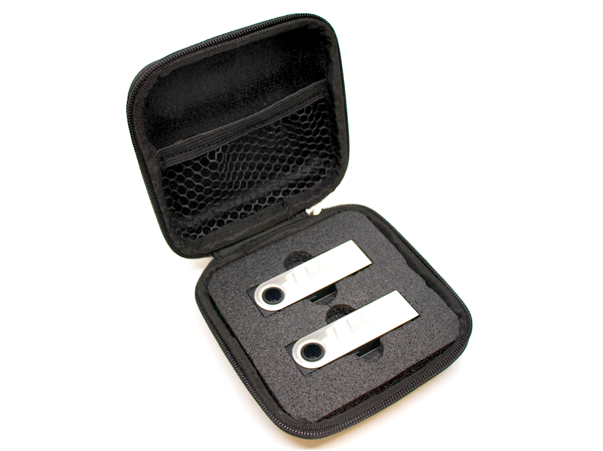 2-Ledger-Nano-S/ S-Plus-Hardware-Wallet-Case